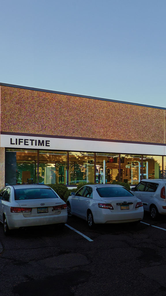 The exterior of the Apple Valley Life Time location