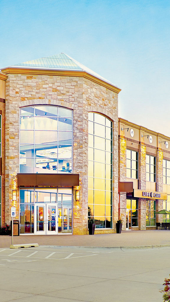 The exterior of the Des Moines Life Time location