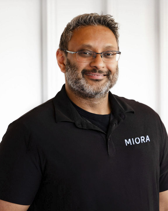 Dr. Shahid Shmad MIORA