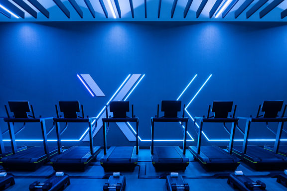GTX studio room