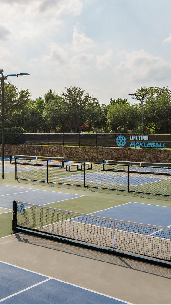 Outdoor pickleball courts at Life Time