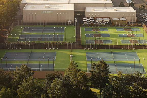 outdoor tennis courts