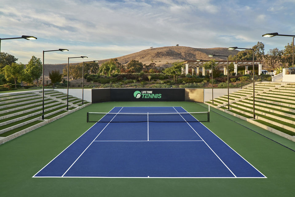 Outdoor tennis court at the Rancho San Clemente Life Time club