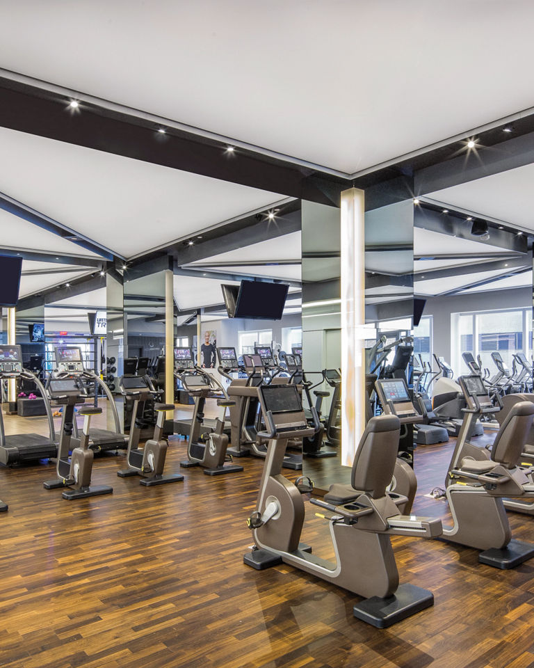 Cardio equipment on the fitness floor at the Life Time Sky club location