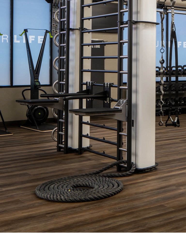 workout-floor-at-ardmore-life-time